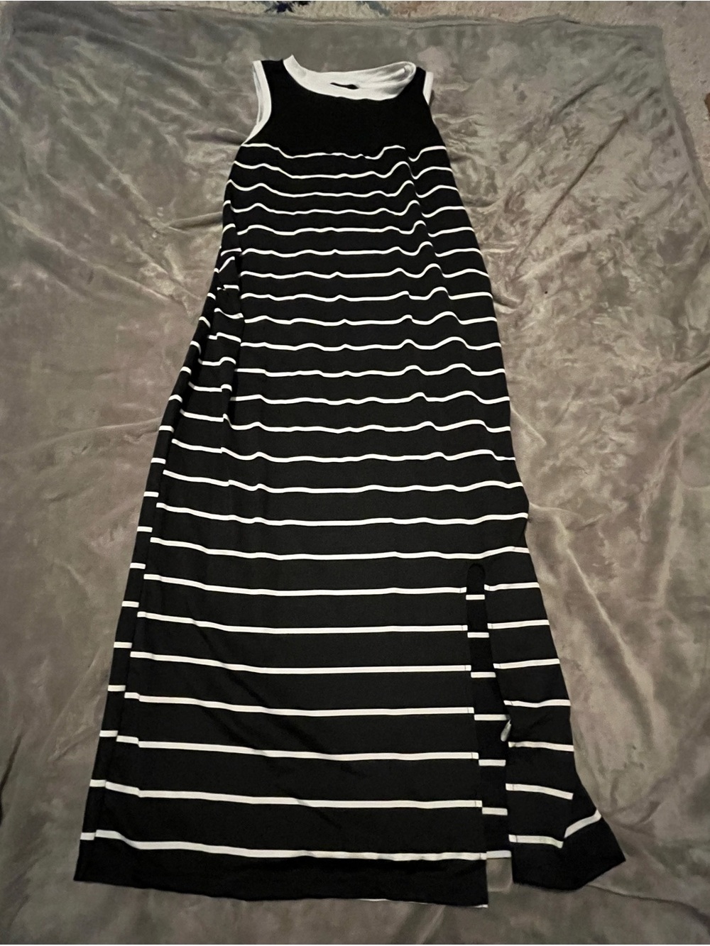 SHEIN Black & White Striped Sleeveless Maxi Skirt